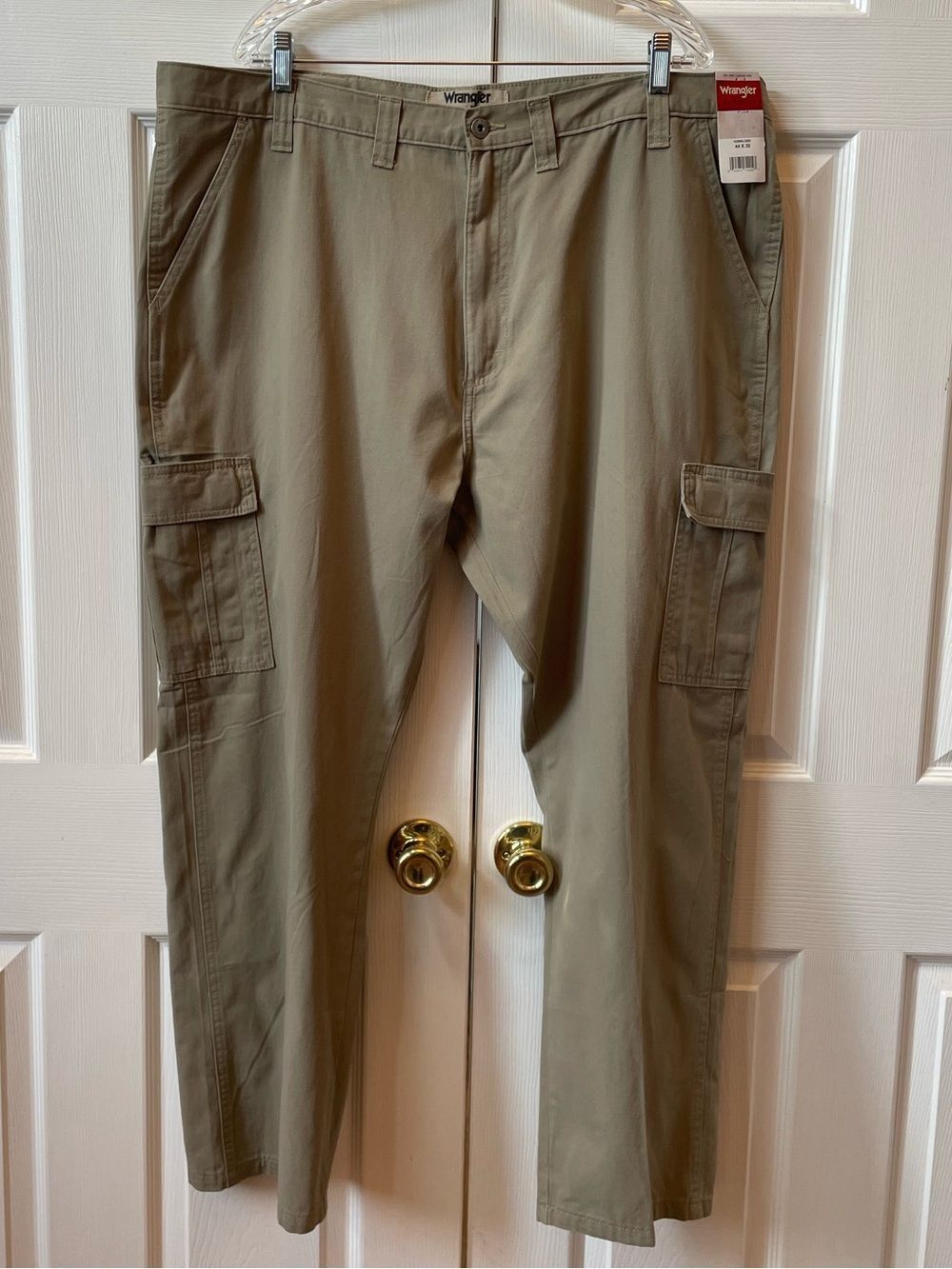 Wrangler Authentics Men's Tan Cargo Pants - Comfortable Everyday Wear - Picture 2 of 7